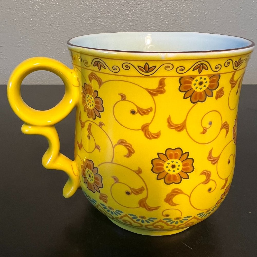 China Tea Cup Yellow with Metallic Gold Floral Motif